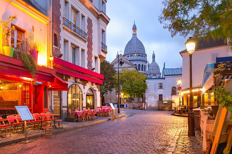 Montmartre Paris - The Place du Tertre and the Sacre-Coeur in the background.