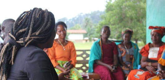 Peacebuilders discuss local peace structures as part of a comparative learning visit from Kenya to Liberia © Conciliation Resources 1