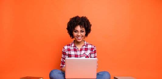 Woman studying an online course